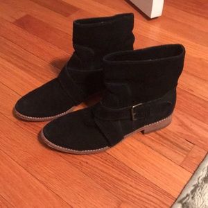 Black Splendid booties